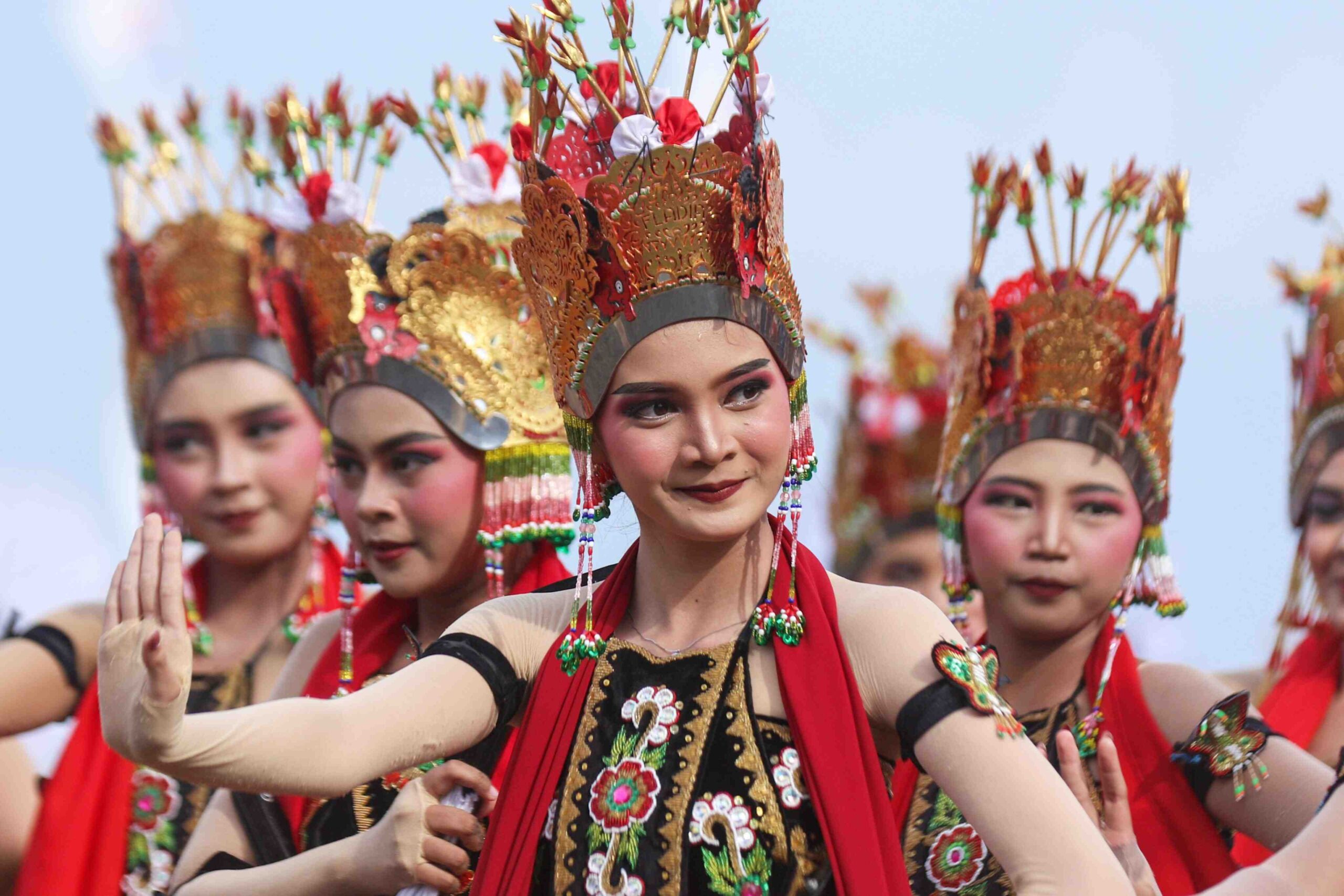Gandrung Sewu, Cinta Kasih dan Perjuangan Masyarakat Osing Melestarikan Tradisi