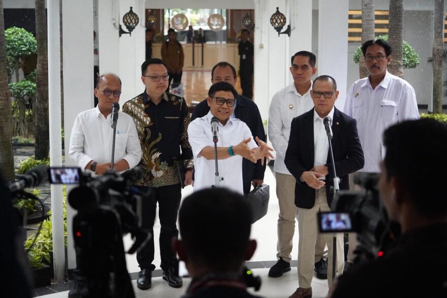 Pemerintah mempercepat persiapan Program SMK Go Global dengan menata ulang skema hulu melalui penguatan Kelas Migran, sebuah platform pelatihan keterampilan dan bahasa yang disiapkan Kementerian Pelindungan Pekerja Migran Indonesia (P2MI) bagi siswa SMK (Foto: Dok KP2MI)