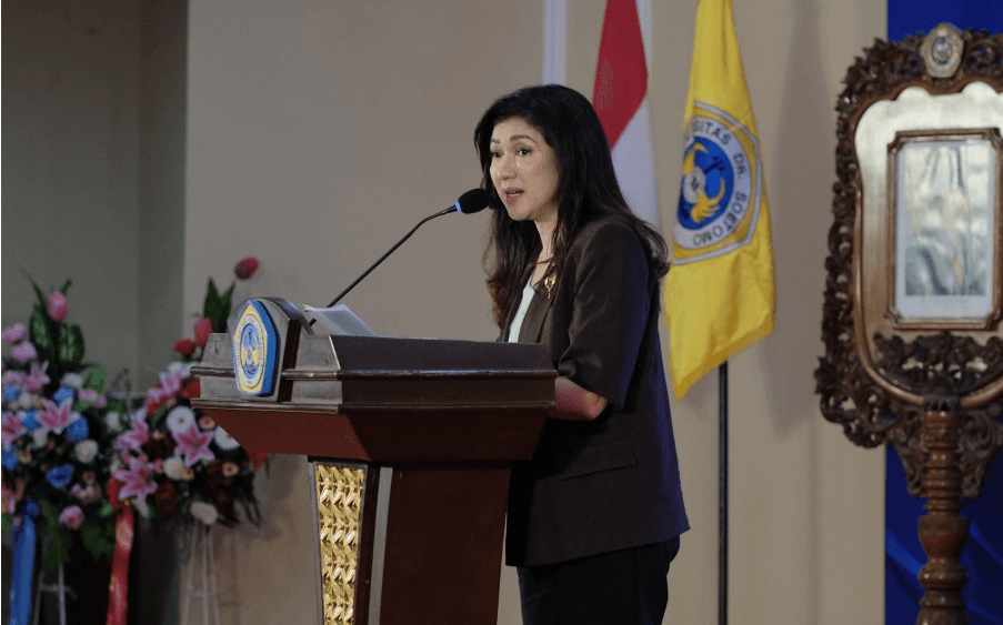 Dirjen KPM Kemkomdigi, Fifi Aleyda Yahya saat membuka indonesia.go.id GOES TO CAMPUS