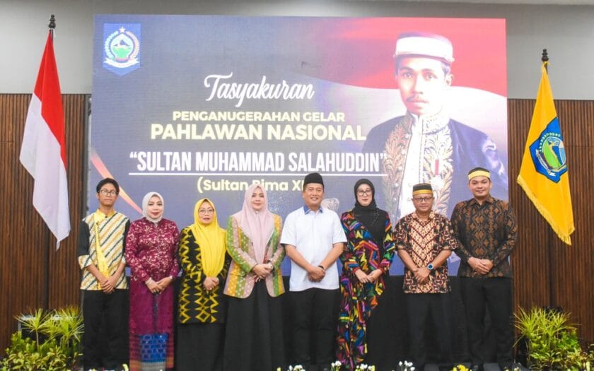 Tasyakuran penganugerahan gelar pahlawan nasional Sultan Muhammad Salahuddin