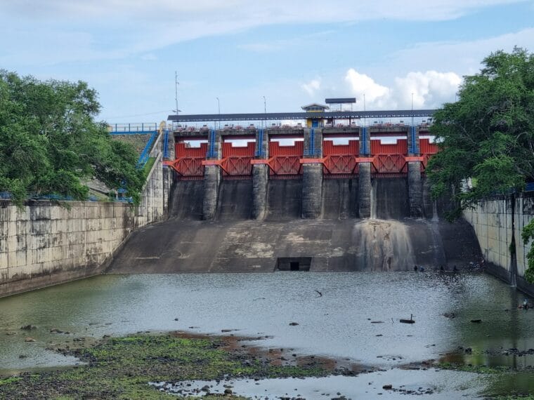 Ilustrasi. Foto salah satu bendungan di Lombok saat musim kering (Hero/getnews)