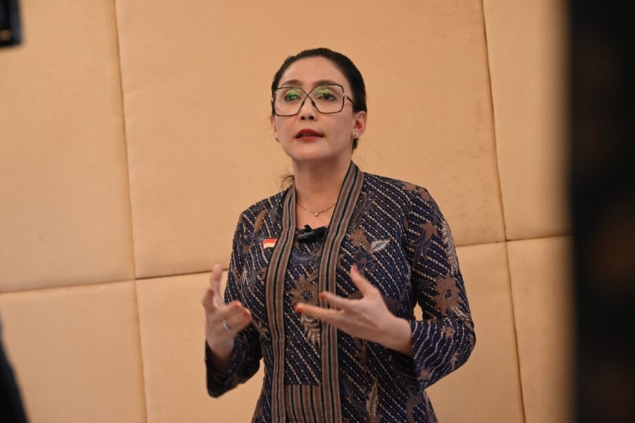 Anggota DPR RI, Rieke Diah Pitaloka, saat mengikuti Seminar Perempuan Antikorupsi dalam rangka peringatan Hari Antikorupsi Sedunia (Hakordia) 2025, di Kompleks Kepatihan Yogyakarta, Kota Yogyakarta, Provinsi DIY, Senin (8/12/2025). Foto: Wilga/vel