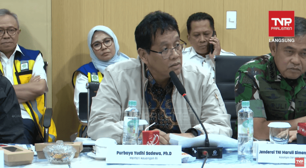 Menteri Keuangan Purbaya Yudhi Sadewa saat menghadiri Rapat Koordinasi Satuan Tugas (Satgas) Pemulihan Pascabencana DPR RI bersama jajaran Kabinet Merah Putih dan kepala daerah terdampak di Banda Aceh (Foto: Hanif Almhendra Igid/Infopublik/Youtube TVR Parlemen)