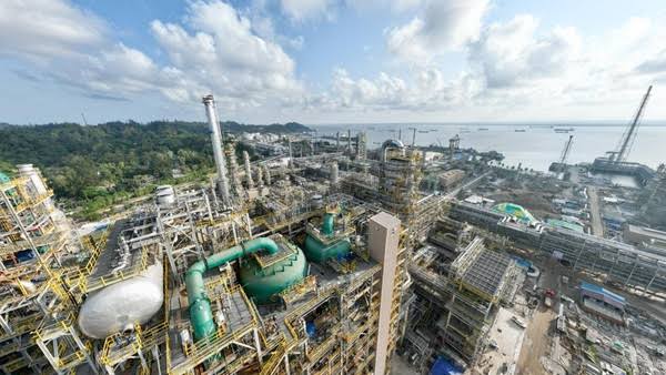 Proyek refinery development master plan (RDMP) atau rencana induk pengembangan kilang di Balikpapan, Kalimantan Timur. (Foto: Pertamina)