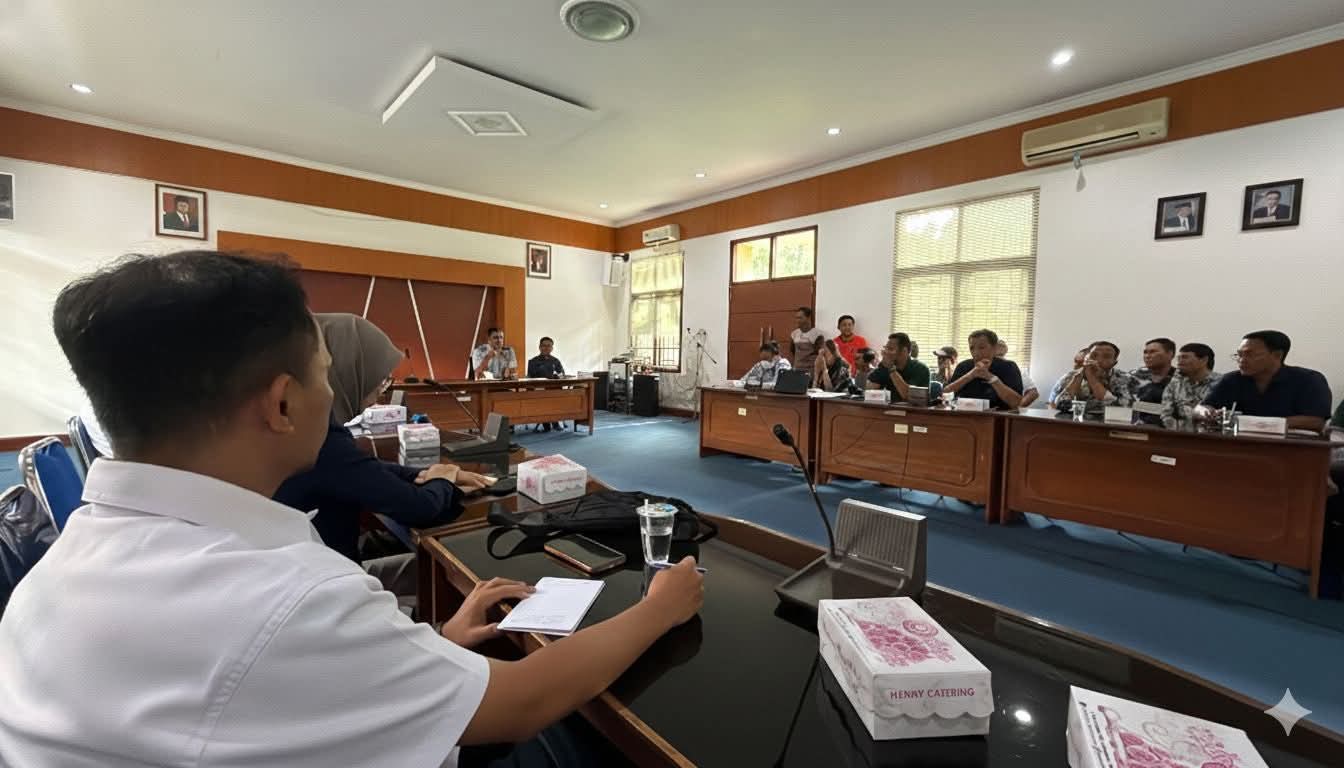 Pemerintah Provinsi Nusa Tenggara Barat (NTB) resmi mengunci kebijakan tarif Angkutan Sewa Khusus (ASK). Dalam pertemuan krusial di Ruang Rapat Cakra Dishub NTB, Rabu (14/1/2026), (kominfotik NTB/GETNEWS)