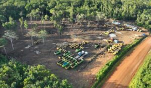 Kementerian PU bekerja di proyek pembangunan jalan KSPP Wanam–Muting Papua Selatan (PU)