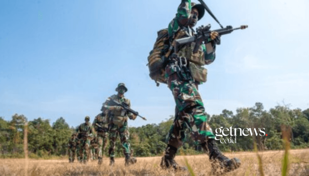 Pengiriman 8.000 personel ke dalam International Stabilization Force (ISF) di Gaza bukan sekadar misi kemanusiaan rutin; ini adalah pergeseran tektonik dalam doktrin pertahanan kita—dari penonton di tribun menjadi pemain di tengah badai (ILUSTRASI/ISTIMEWA)