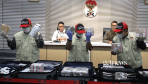 Komisi Pemberantasan Korupsi (KPK) kembali mengembangkan penyidikan dugaan tindak pidana korupsi di sektor kepabeanan dengan menahan seorang pejabat Direktorat Jenderal Bea dan Cukai (DJBC). (Foto: Dok KPK)