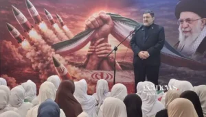 Duta Besar Republik Islam Iran untuk Indonesia, Mohammad Boroujerdi (depan), berbicara dalam acara santunan di Kediaman Dubes Iran di Jakarta, Sabtu (14/3/2026). (ANTARAFOTO/Katriana/pri)