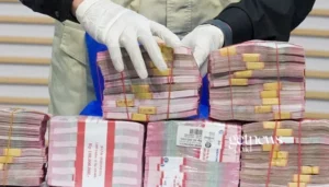 Komisi Pemberantasan Korupsi (KPK) terus memperkuat strategi pemulihan aset hasil tindak pidana korupsi. Melalui lelang barang rampasan periode Maret 2026, KPK berhasil menghimpun Rp10,922 miliar yang seluruhnya disetorkan ke kas negara. (Foto: Dok KPK)