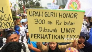 DEMO GURU HONORER (ISTIMEWA)