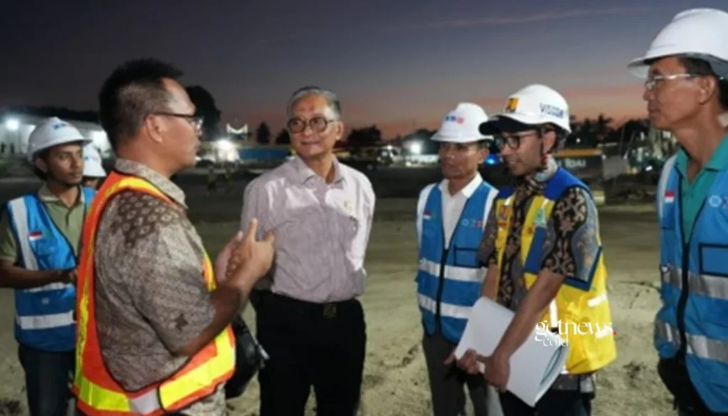 Menteri Pekerjaan Umum (PU), Dody Hanggodo, melakukan inspeksi mendadak (sidak) progres pembangunan Sekolah Rakyat Provinsi Nusa Tenggara Barat di Desa Gumantar, Kecamatan Kayangan, Kabupaten Lombok Utara. (Foto: Humas Kemen PU) GETNEWS.